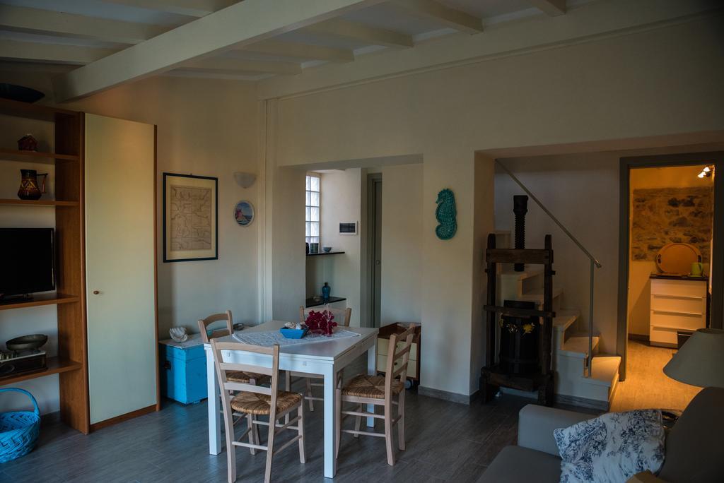 Villa Caterina Imperia Quarto foto